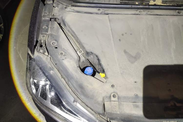 Used NETA V 2022 Chao 400 Lite Engine Bay Right