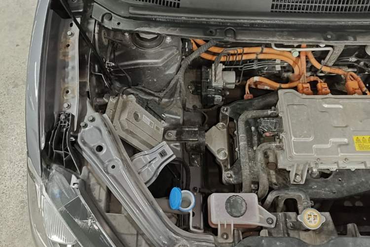 Used NETA V 2022 Chao 400 Lite Engine Bay Right
