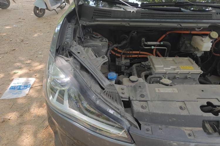 Used NETA V 2022 Chao 400 Lite Engine Bay Right