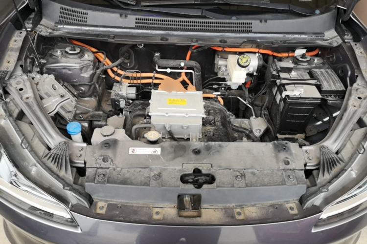 Used NETA V 2022 Standard Range Industry Custom Edition Engine Bay