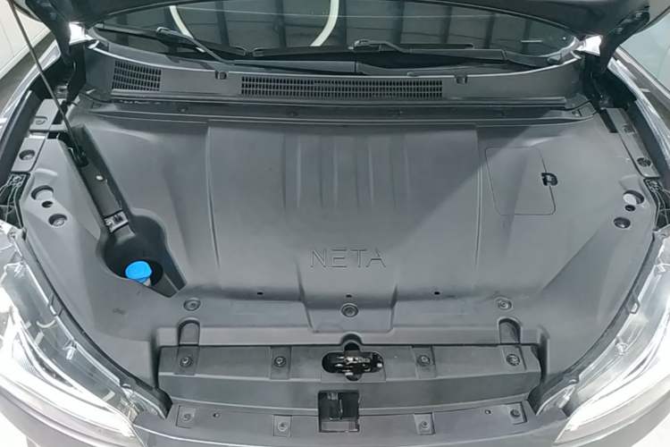 Used NETA V 2022 Chao 400 Lite Engine Bay