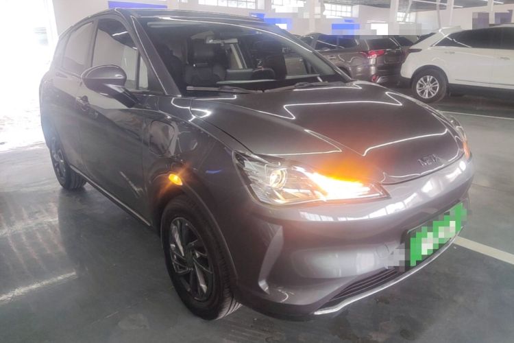 Used NETA V 2022 Chao 300 Lite Ternary Lithium Front Right 45 Deg