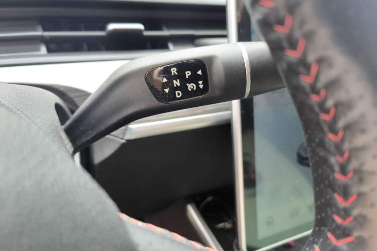 Used NETA V 2022 Chao 400 Lite Gear Lever