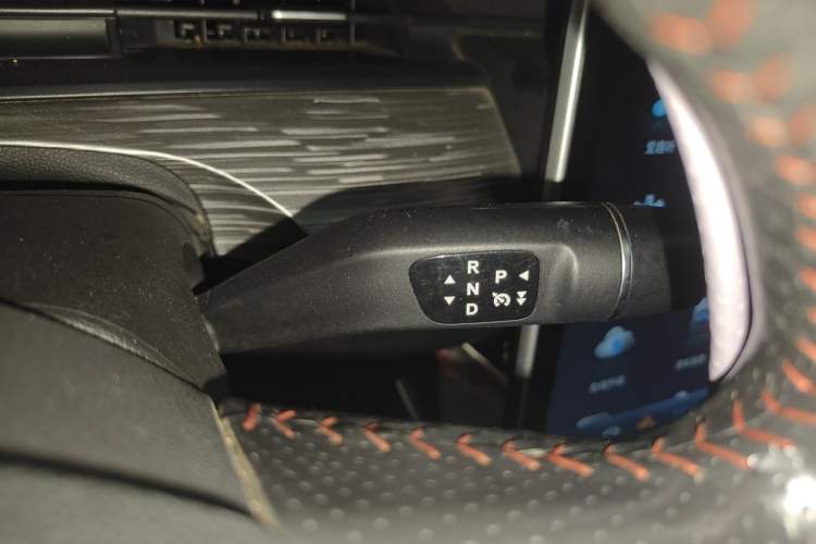 Used NETA V 2022 Chao 400 Lite Gear Lever