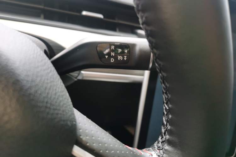 Used NETA V 2022 Chao 400 Lite Gear Lever