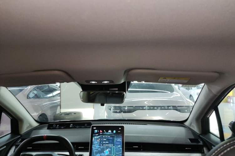 Used NETA V 2022 Chao 400 Lite Headliner