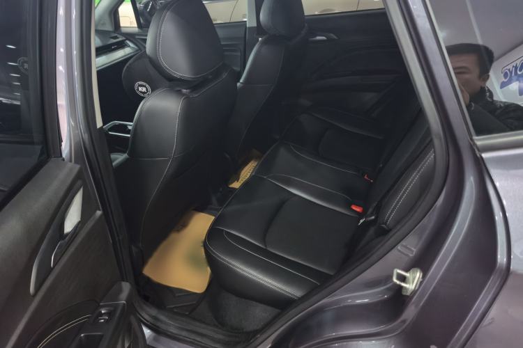Used NETA V 2022 Chao 400 Lite Interior 1