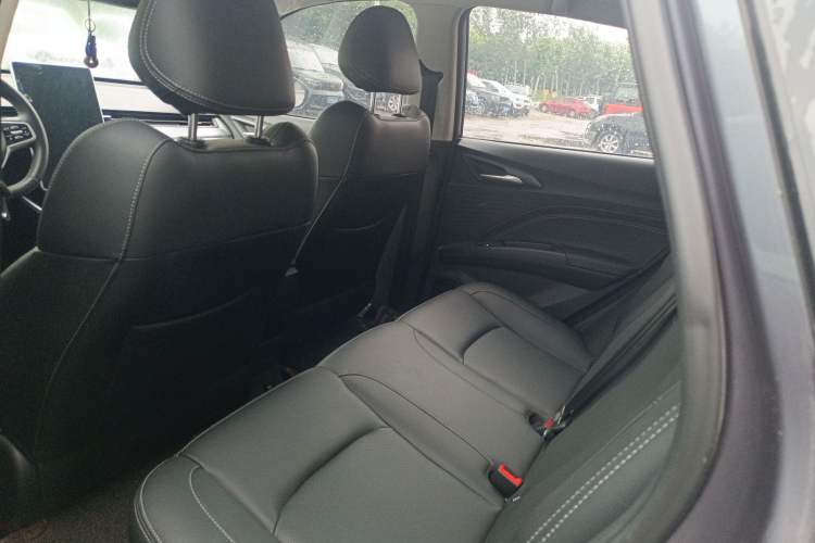 Used NETA V 2022 Chao 400 Lite Interior 1