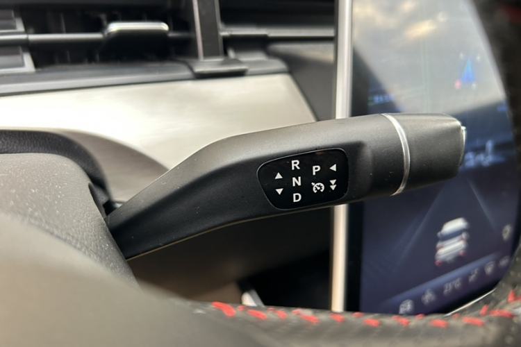 Used NETA V 2022 Pro Long-Range Smart Edition Interior 3