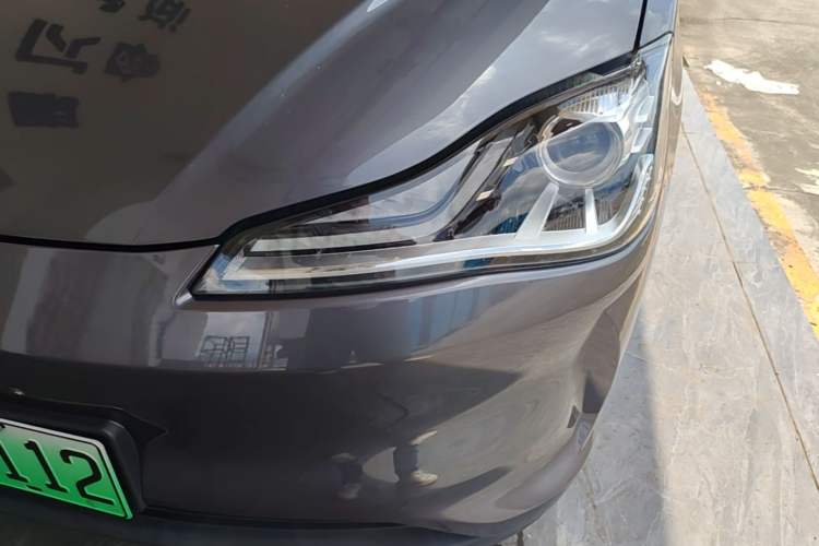 Used NETA V 2022 Long-Range Industry Custom Edition Left Front Headlight