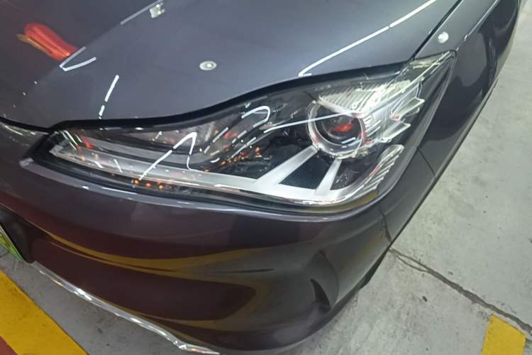 Used NETA V 2022 Chao 400 Left Front Headlight