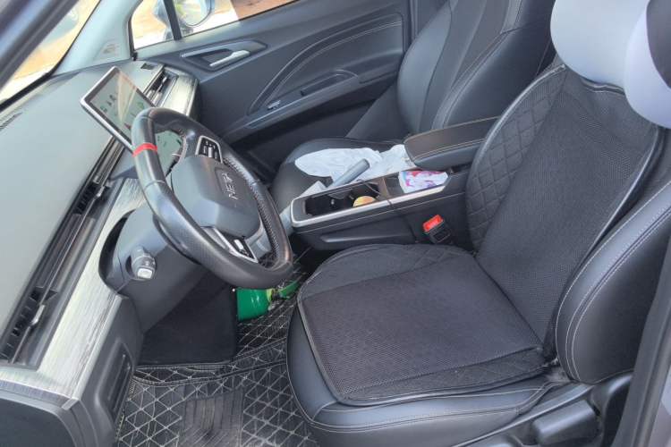 Used NETA V 2022 Chao 400 Lite Left Front Seat