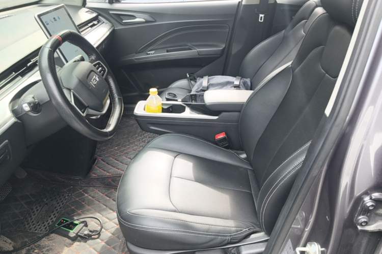 Used NETA V 2022 Chao 300 Lite Ternary Lithium Left Front Seat
