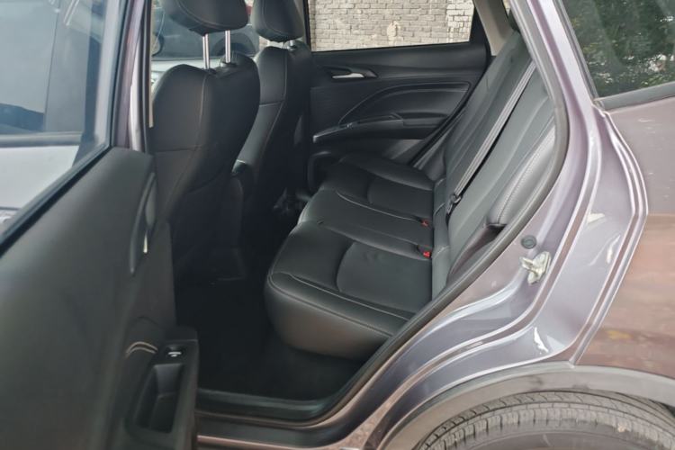 Used NETA V 2022 Pro Long-Range Smart Edition Left Rear Seat