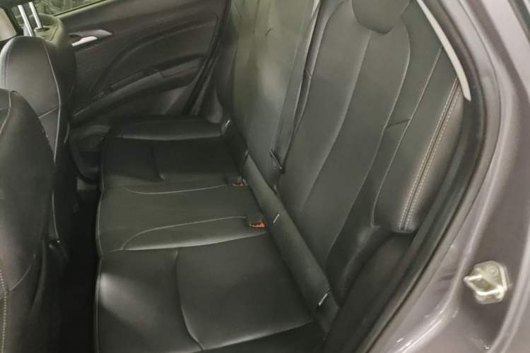 Used NETA V 2022 Chao 400 Lite Left Rear Seat