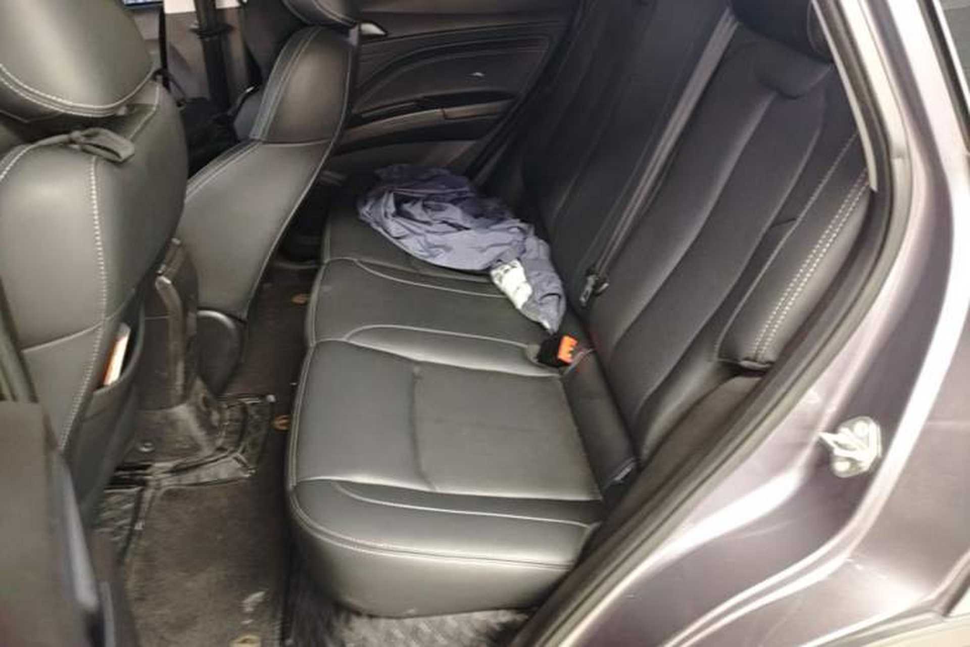 Used NETA V  Left Rear Seat