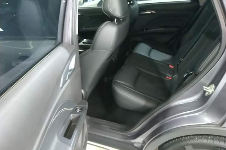 Used NETA V 2022 Chao 400 Lite Left Rear Seat