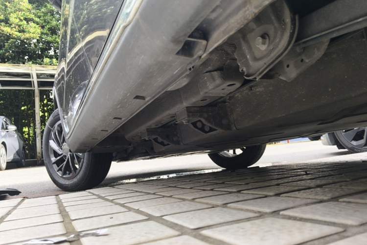 Used NETA V 2022 Chao 300 Lite Ternary Lithium Left Side Sill