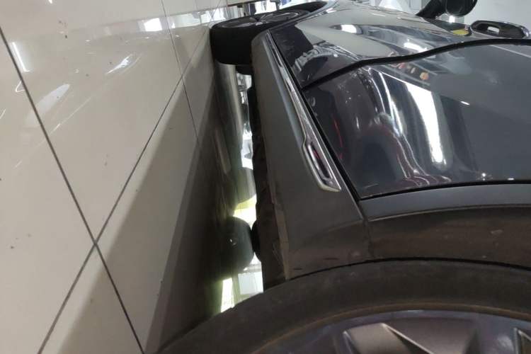 Used NETA V 2022 Chao 400 Lite Left Side Sill