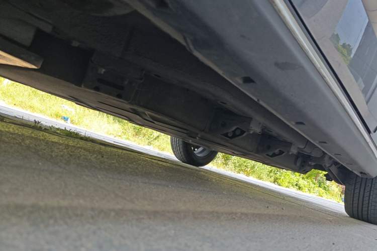 Used NETA V 2022 Chao 400 Lite Left Side Sill
