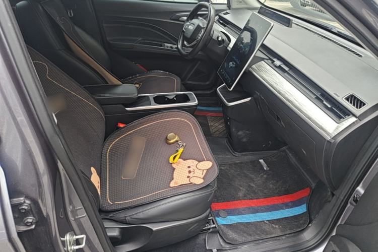 Used NETA V 2022 Chao 400 Lite Right Front Seat