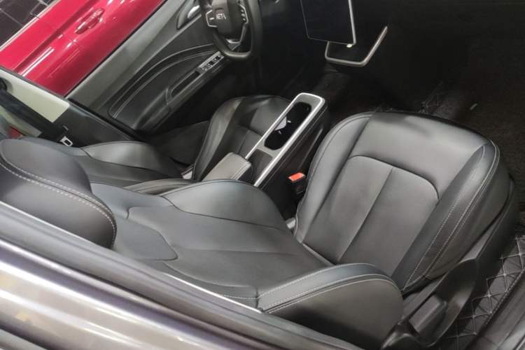 Used NETA V 2022 Chao 400 Lite Right Front Seat
