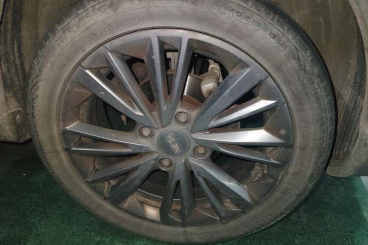 Used NETA V 2022 Chao 400 Lite Right Front Wheel Hub