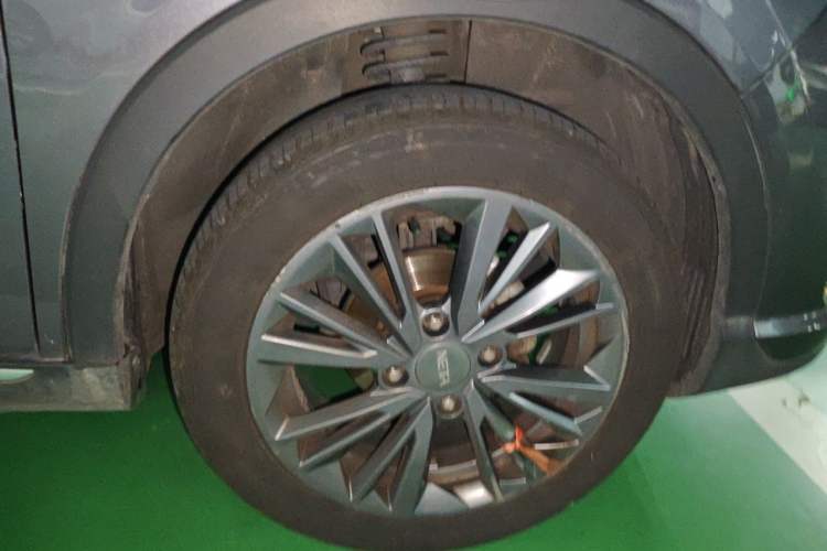 Used NETA V 2022 Chao 400 Lite Right Front Wheel Hub