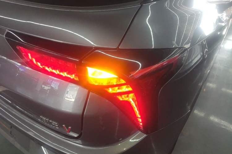 Used NETA V 2022 Chao 300 Lite Ternary Lithium Right Rear Taillight