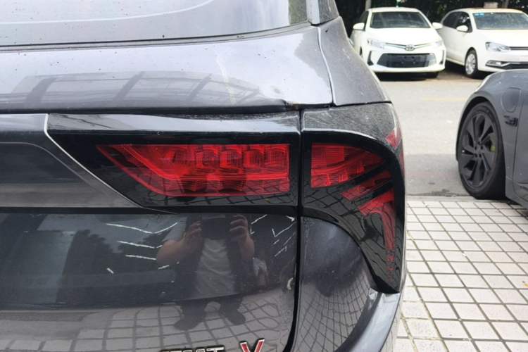 Used NETA V 2022 Chao 300 Lite Ternary Lithium Right Rear Taillight