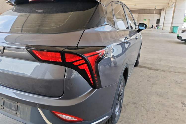 Used NETA V 2022 Chao 300 Industry Custom Edition Right Rear Taillight