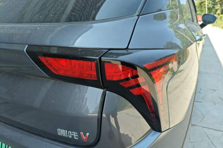 Used NETA V 2022 Chao 400 Lite Right Rear Taillight