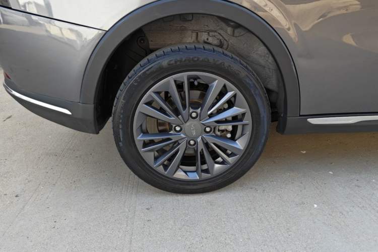 Used NETA V 2022 Chao 400 Industry Custom Edition Right Rear Wheel Hub