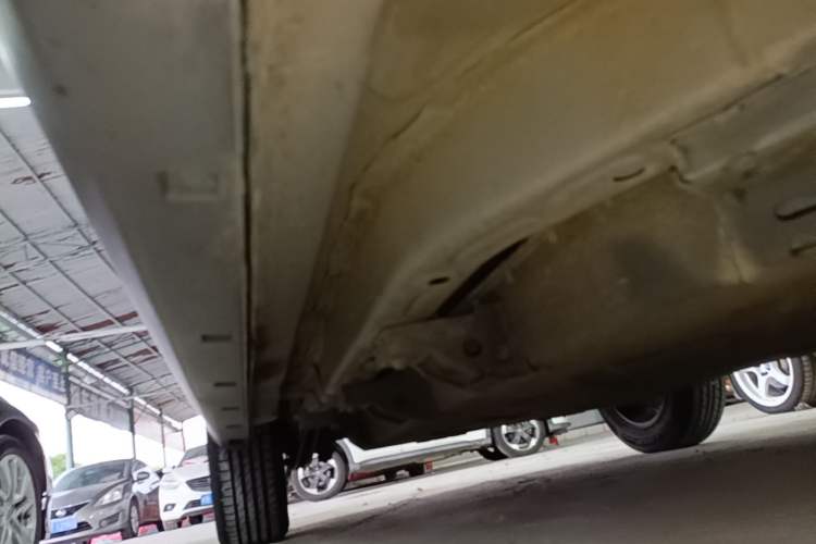 Used NETA V 2022 Chao 300 Lite Ternary Lithium Right Side Sill