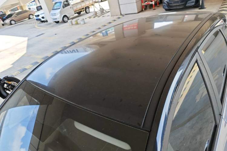 Used NETA V 2022 Chao 300 Industry Custom Edition Roof