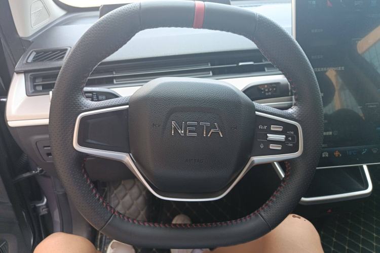 Used NETA V 2022 Standard Range Industry Custom Edition Steering Wheel