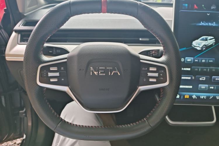 Used NETA V 2022 Pro Long-Range Smart Edition Steering Wheel