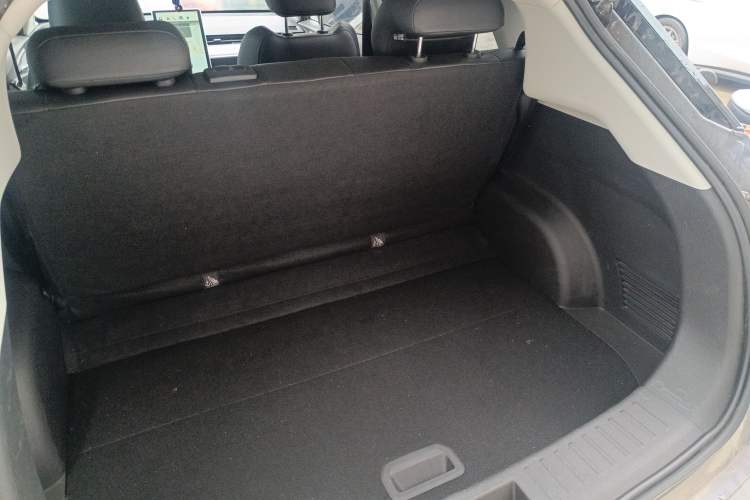 Used NETA V 2022 Chao 400 Lite Trunk