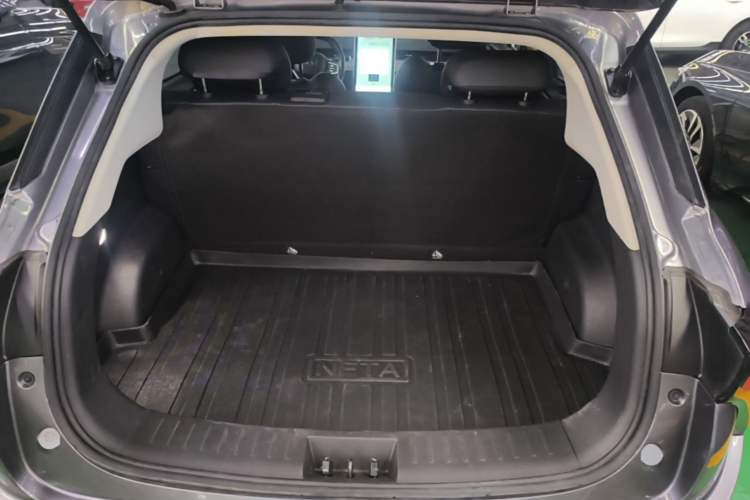Used NETA V 2022 Chao 400 Pro Trunk