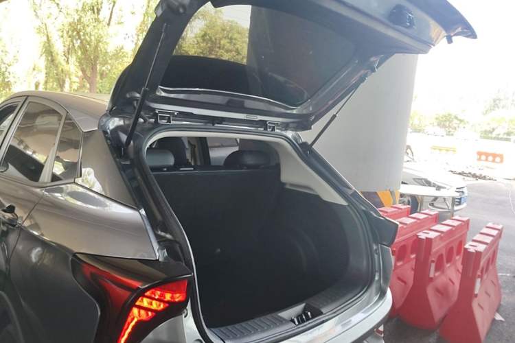 Used NETA V 2022 Chao 400 Lite Trunk