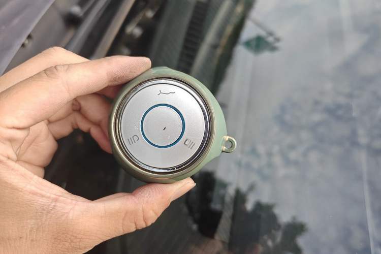 Used NETA V 2022 Long-Range Industry Custom Edition Vehicle Key