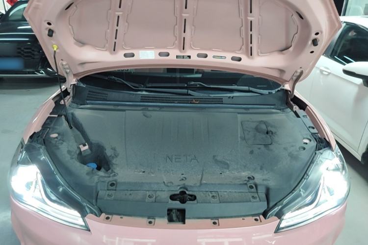 Used NETA V 2022 Chao 400 Lite Pink Custom Edition Engine Bay