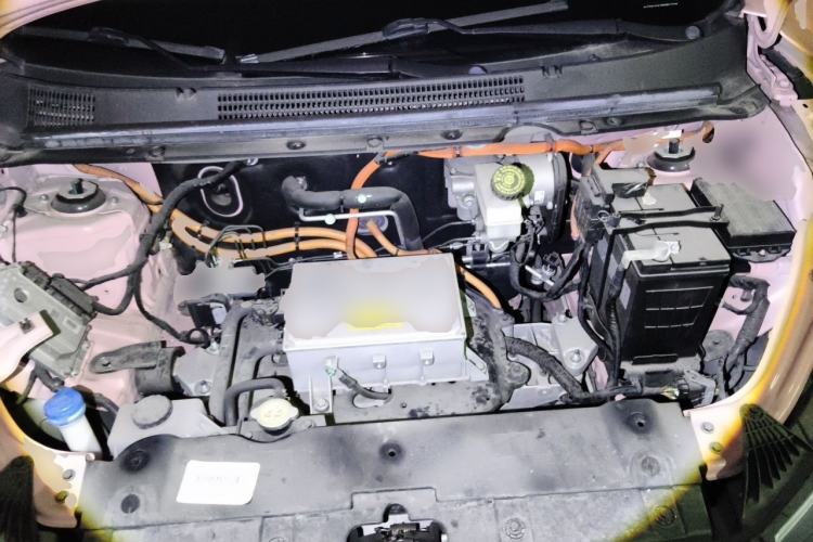 Used NETA V 2022 Chao 400 Lite Pink Custom Edition Engine Bay