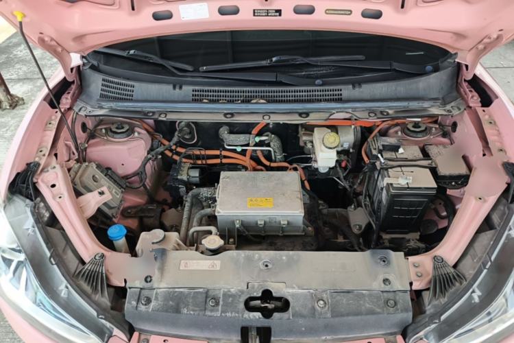 Used NETA V 2022 Chao 400 Lite Pink Custom Edition Engine Bay