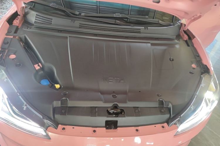 Used NETA V 2022 Chao 400 Lite Pink Custom Edition Engine Bay
