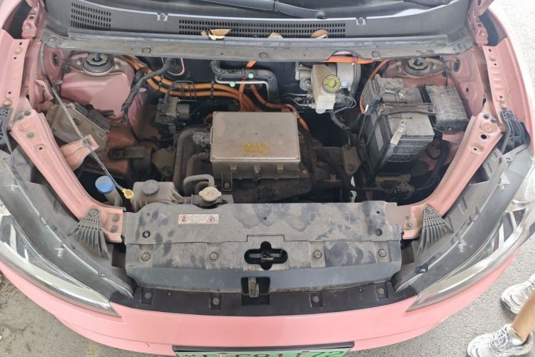 Used NETA V 2022 Chao 400 Lite Pink Custom Edition Engine Bay