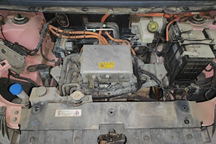 Used NETA V 2022 Chao 400 Lite Pink Custom Edition Engine Bay