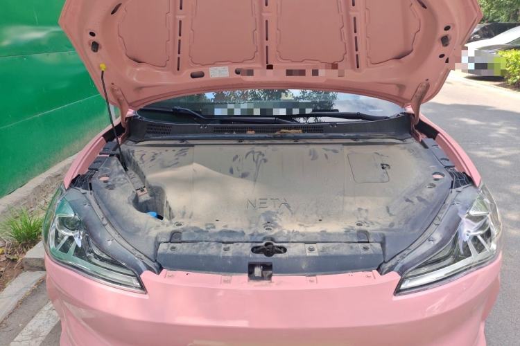 Used NETA V 2022 Chao 400 Lite Pink Custom Edition Engine Bay