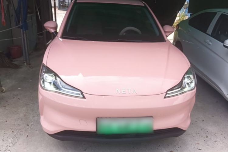 Used NETA V 2022 Chao 400 Lite Pink Custom Edition Front