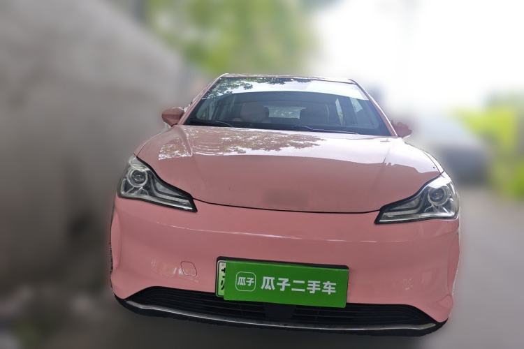 Used NETA V 2022 Chao 400 Lite Pink Custom Edition Front